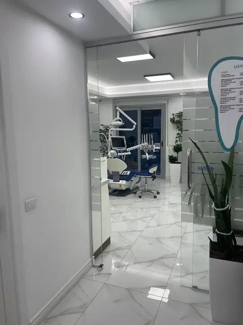 Klinike Dentare Vlore "Tozaj"