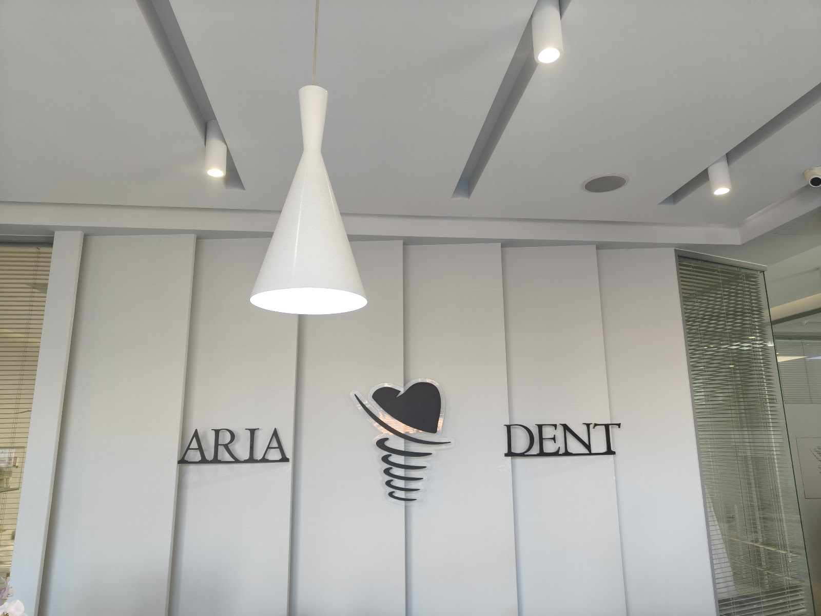 Aria Dent