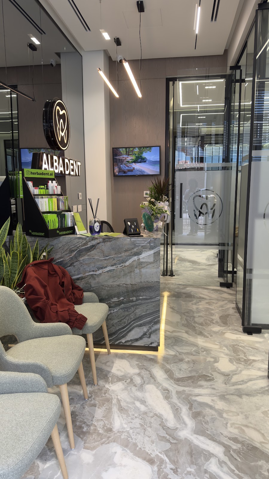 Alba Dent - Klinike Dentare ne Vlore