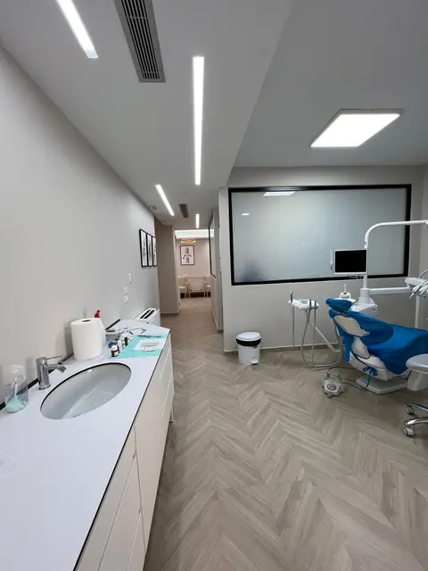 Dental Clinic "Llanaj"