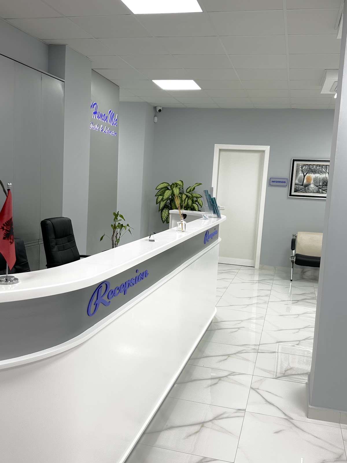 Dental Clinic HUMANMED by Dr. Loris Krrashi