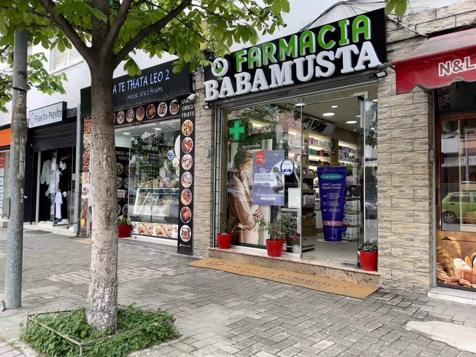 Farmacia Babamusta 2