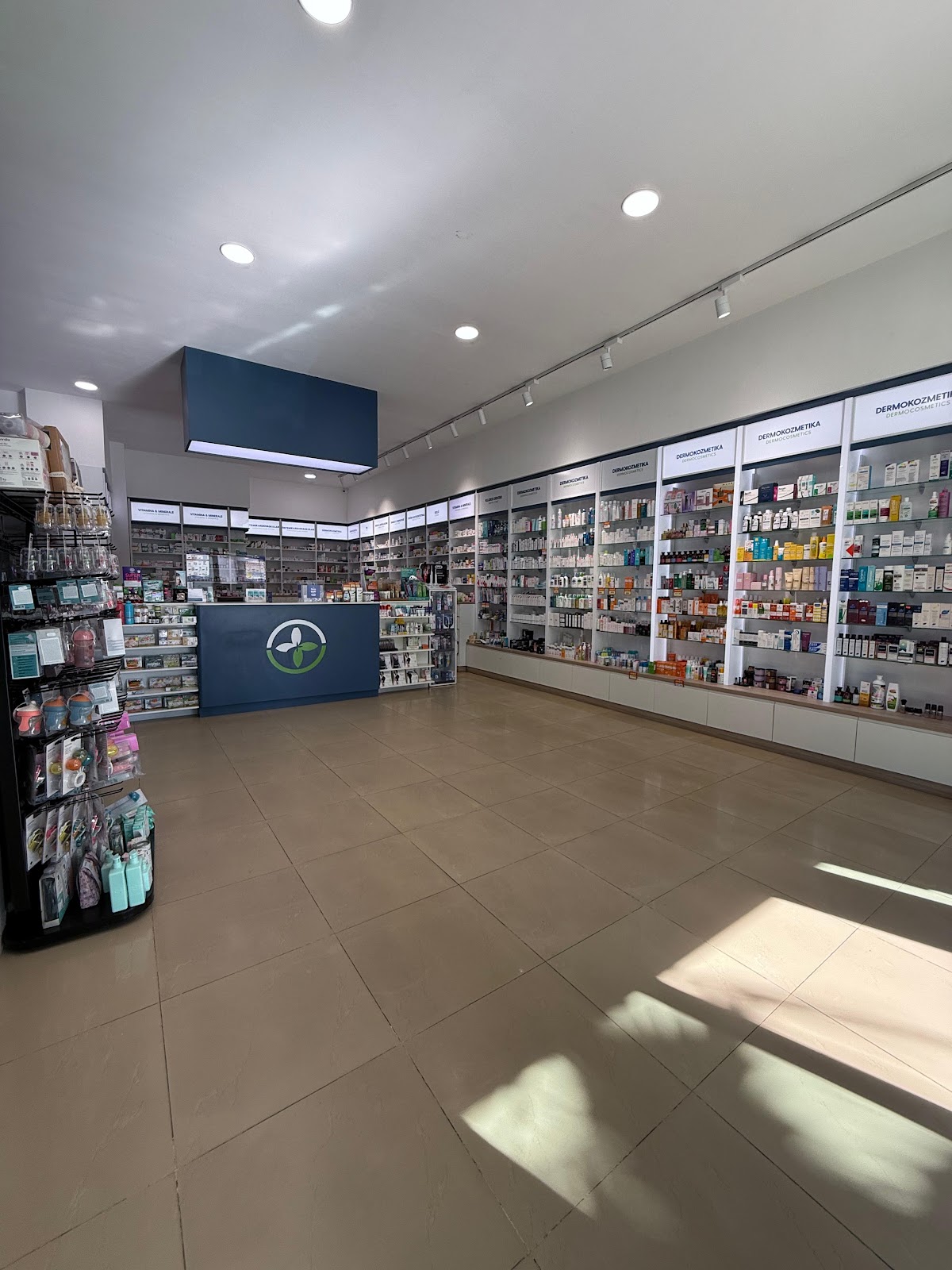 Farmaci Ditë e Natë Nr. 035 - Durrës 2