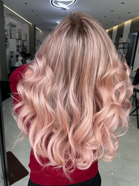 Beauty Salon Shpresa (Parukeri Shpresa Durres)
