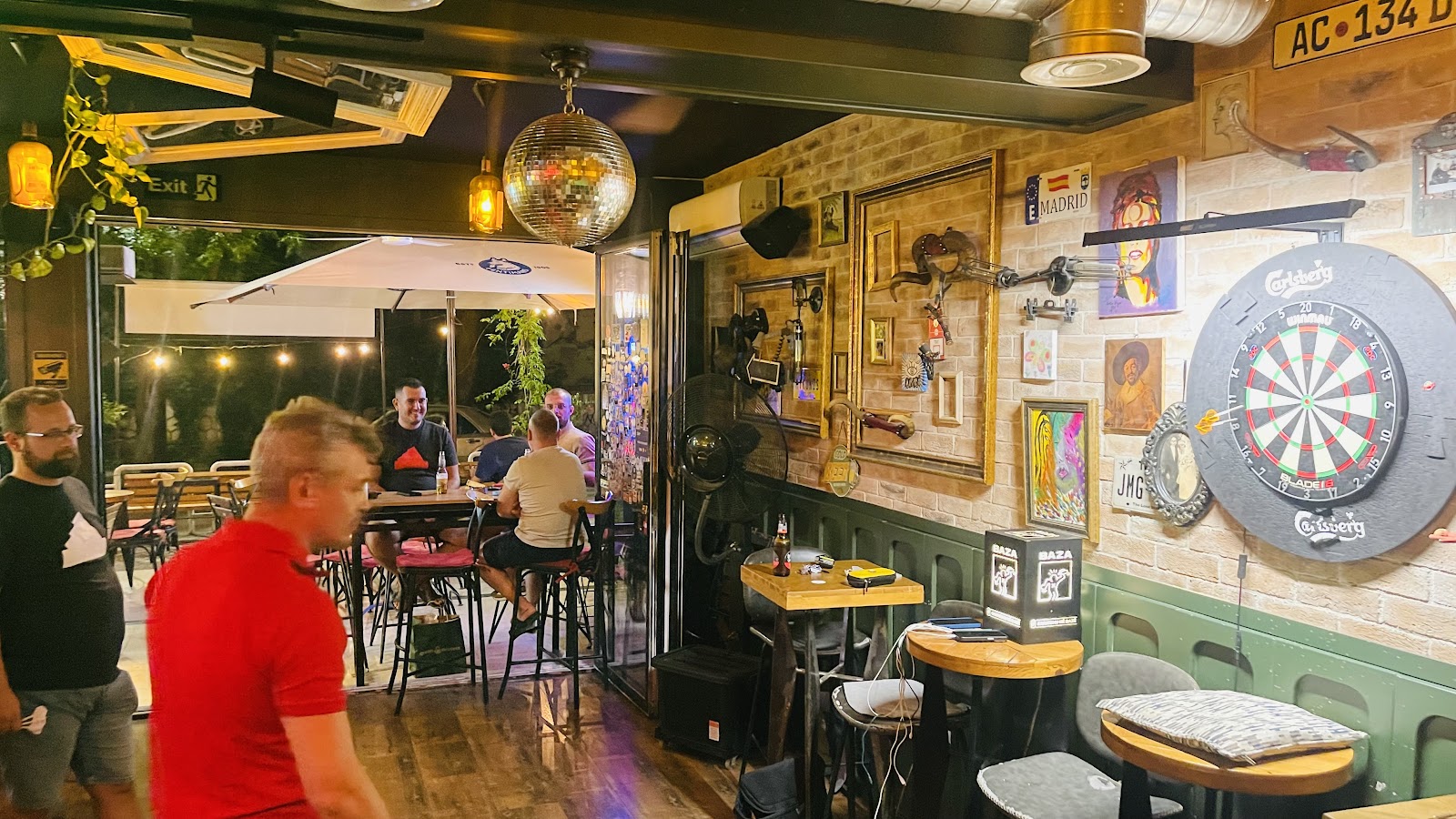 Baza Bar