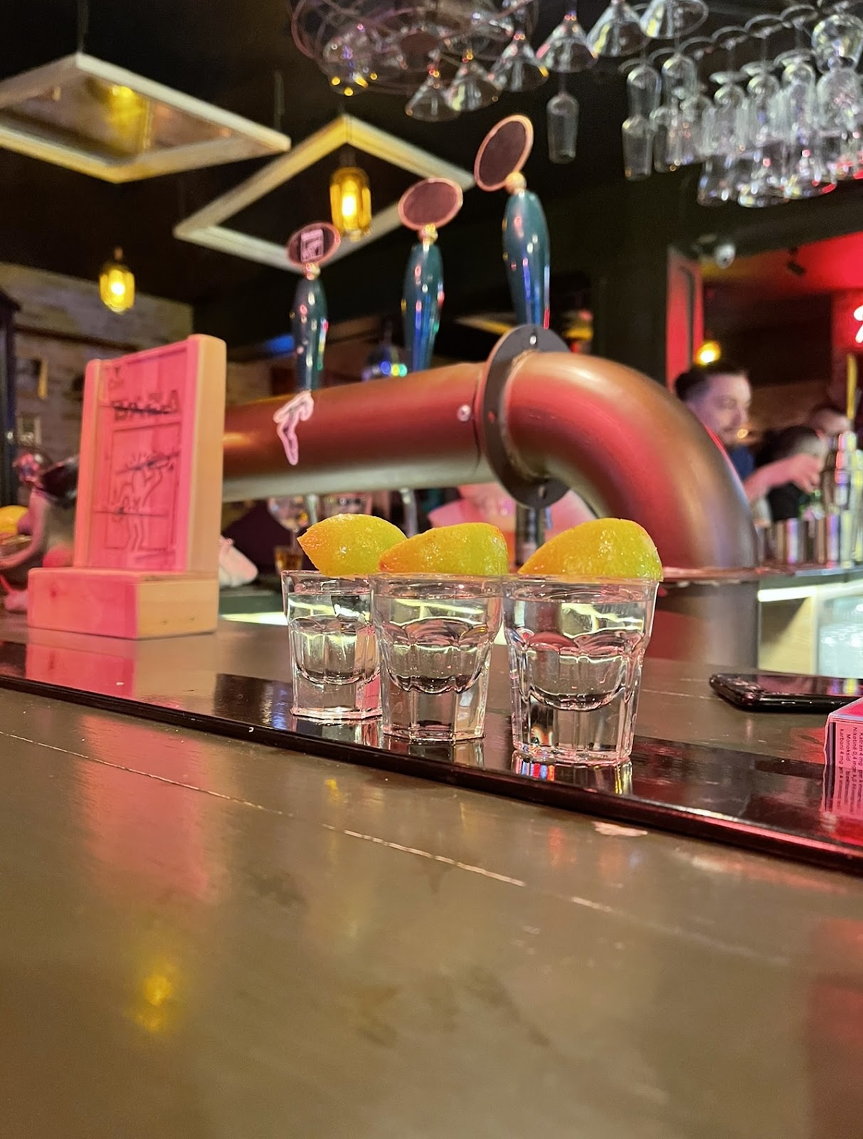 Baza Bar