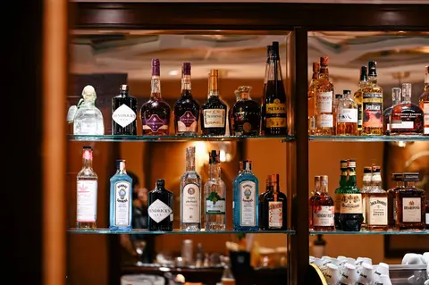 Bitter Bistro Bar & Restaurant