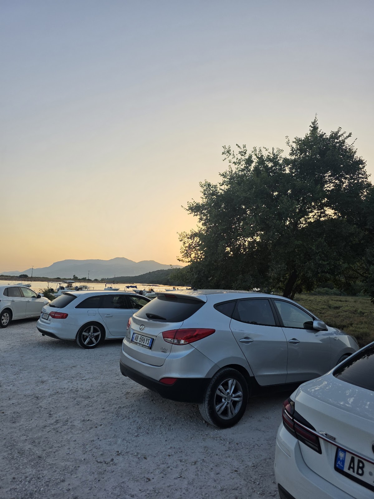 MMRental Car Makina me Qira