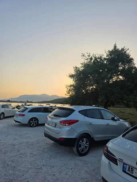 MMRental Car Makina me Qira