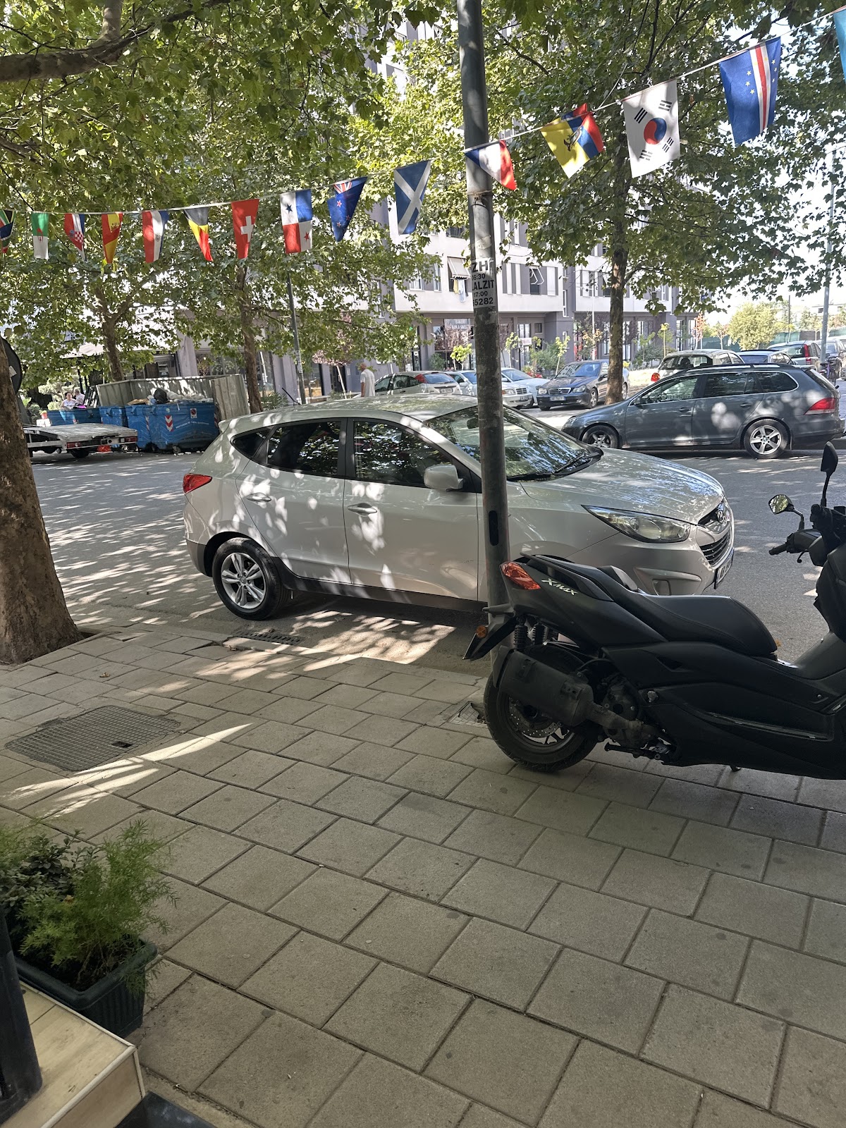 MMRental Car Makina me Qira