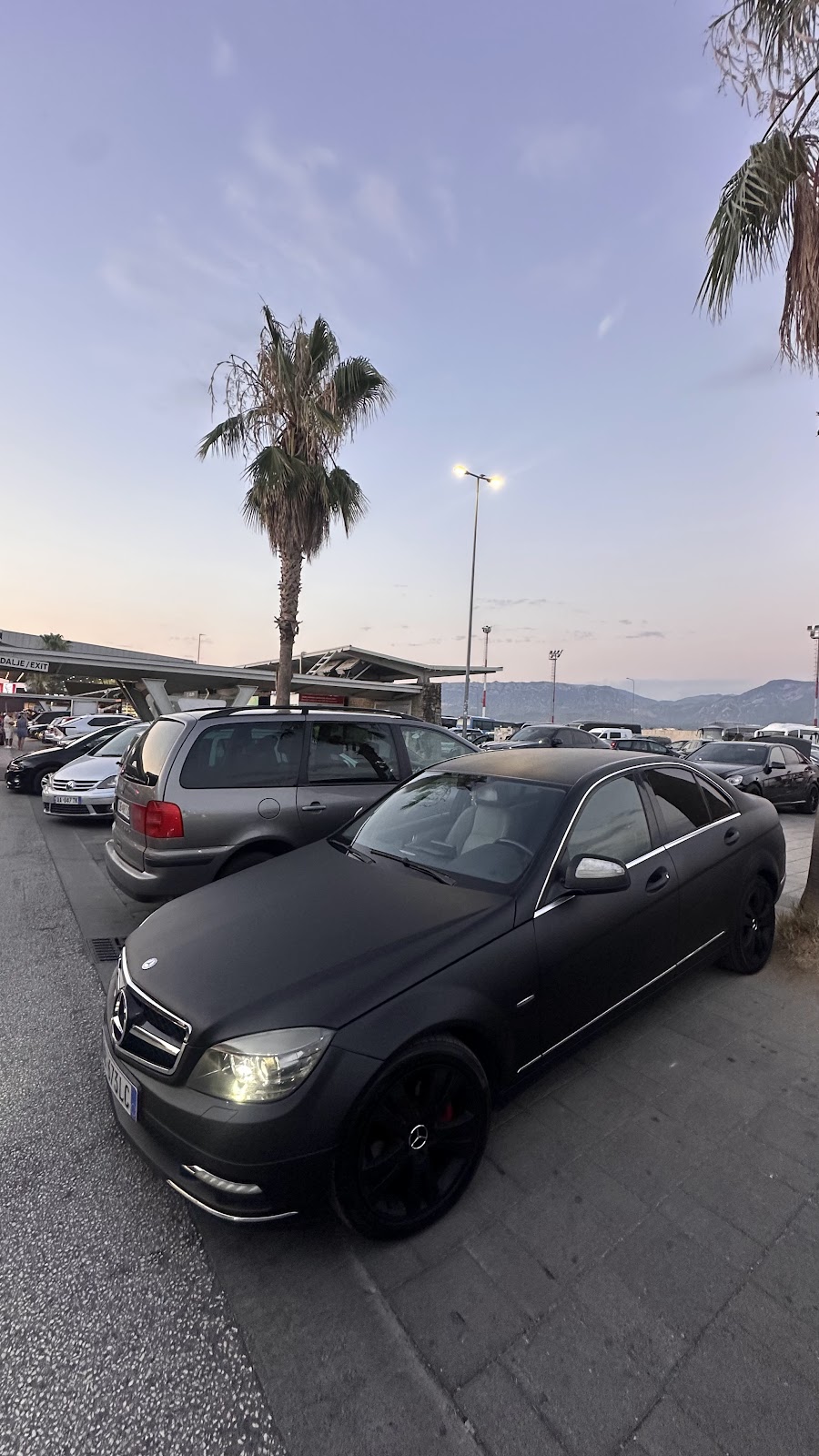 Makina me Qira Rental Fast