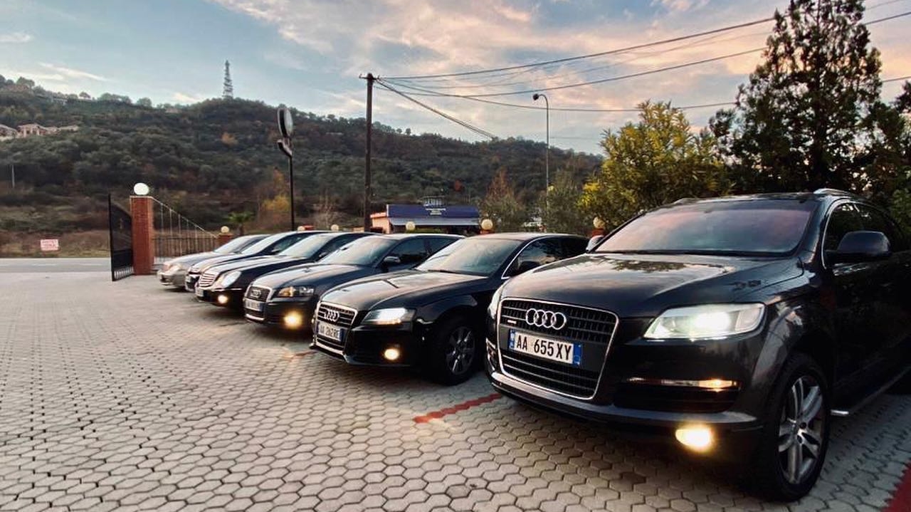 Eni Car Rental - Makina me Qera - Makina me Qira