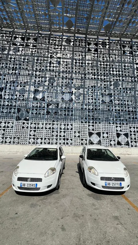 Borici Rental Motors Albania ( Makina Me Qera - Car Rental Albania)