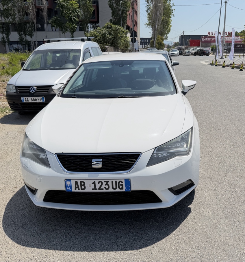 Borici Rental Motors Albania ( Makina Me Qera - Car Rental Albania)