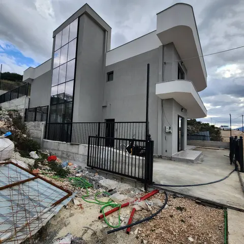 Electric Tech Saranda