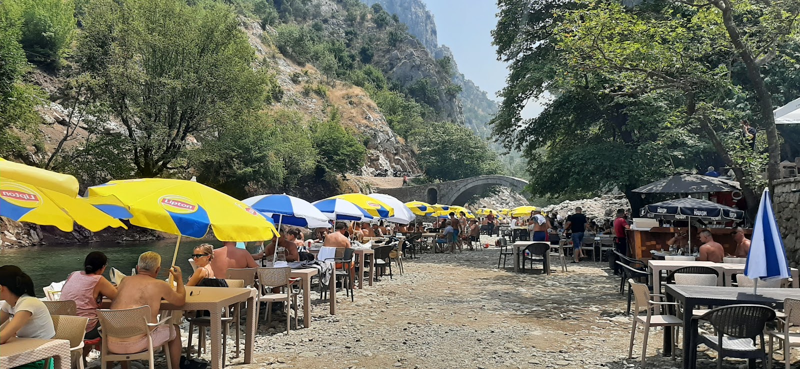 Restorant "Ura e Vashës"