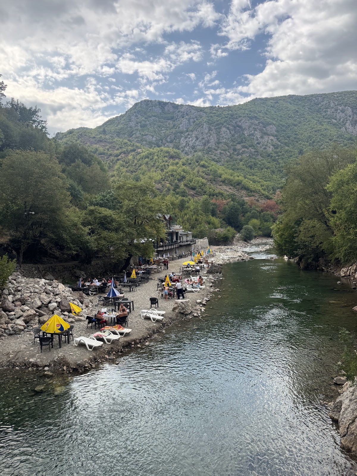 Restorant "Ura e Vashës"