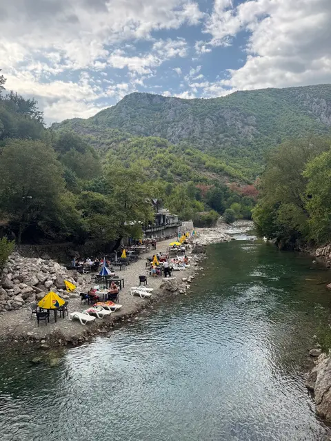Restorant "Ura e Vashës"