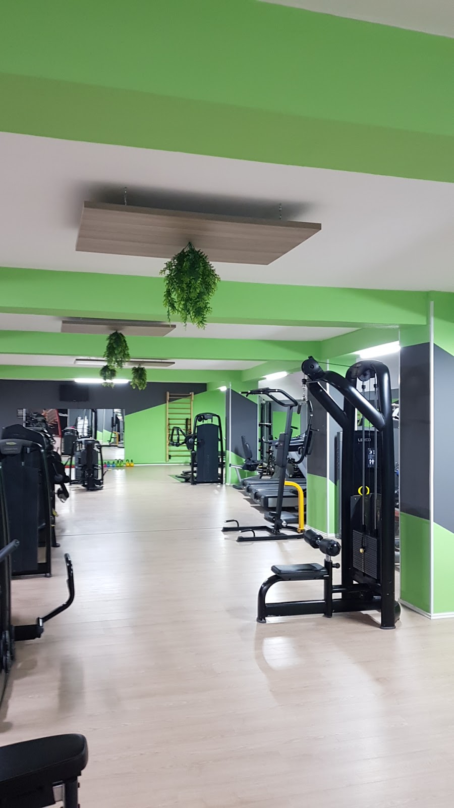 Daimond Luxury Fitness Center