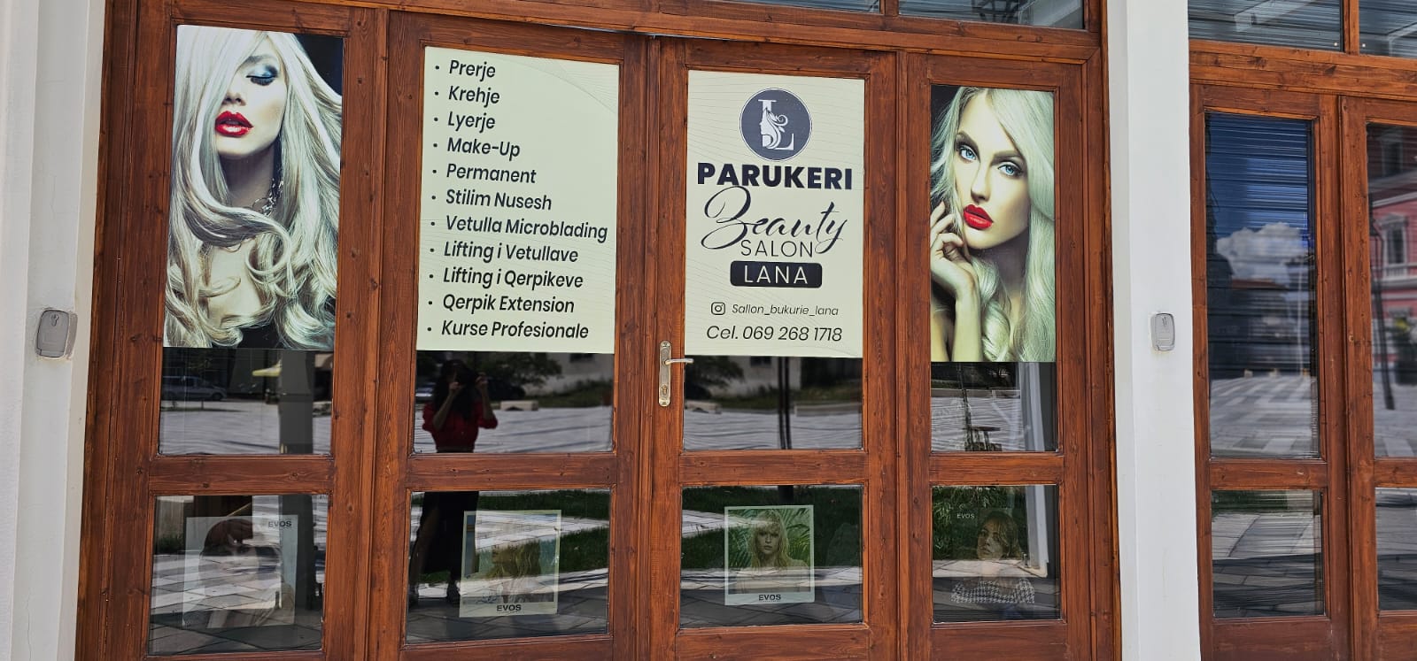 Parukeri Lana