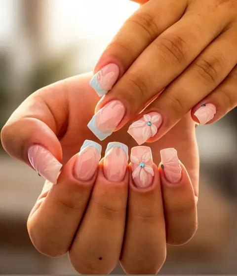 Mela Nails