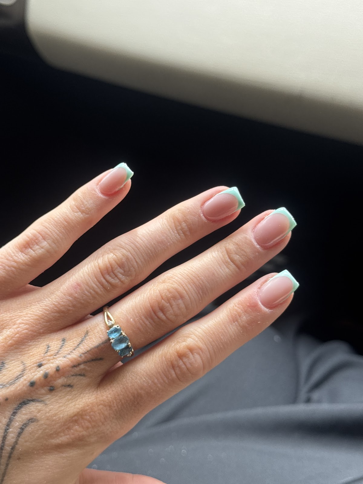 Akuarel Nails Hair and Make Up Beauty Salon