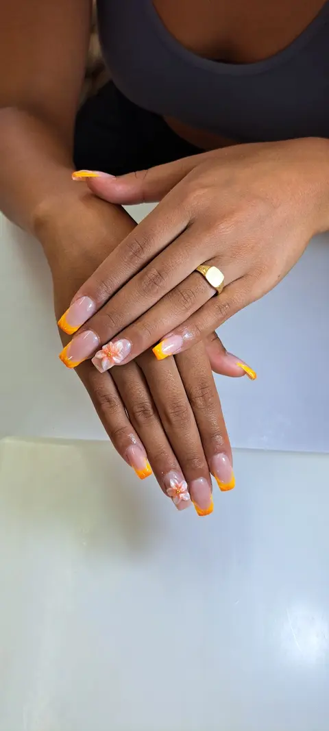 Nails & Lashes By Matilda