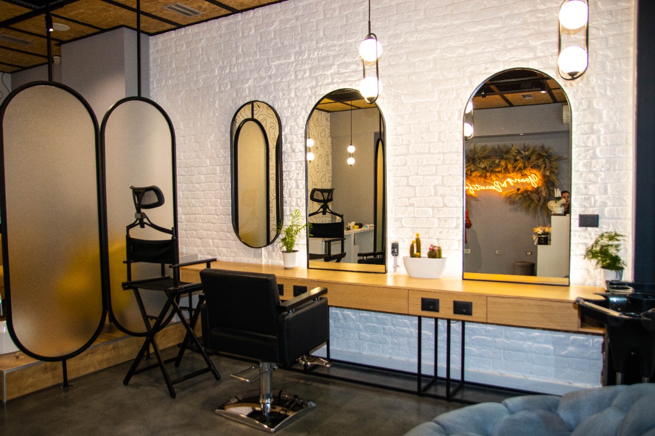 Thea Salon