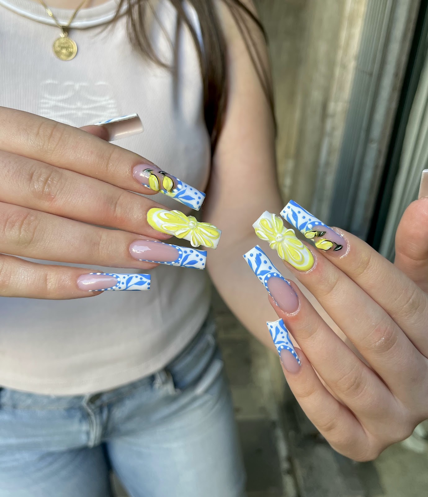 Akuarel Nails