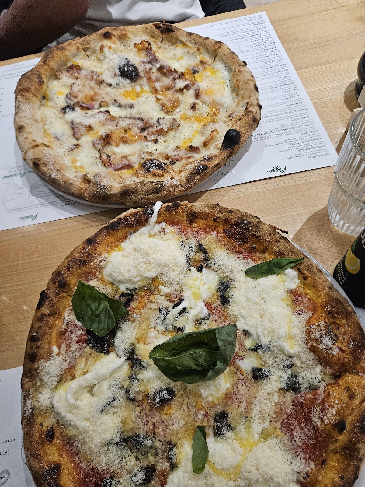 Pizzeria 3 DDDI Tirana