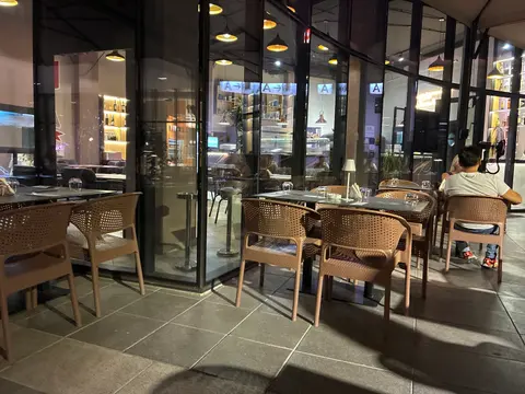 L'Arte della Pizza (Lake view)