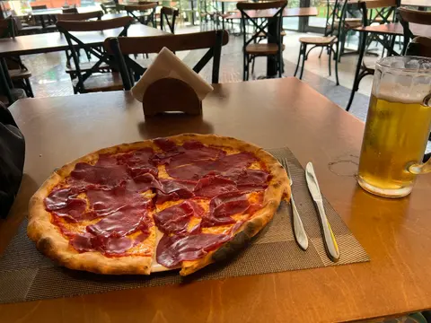 Pizzeria Favolosa
