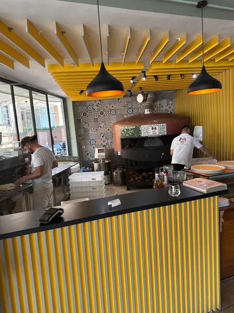 L'arte della Pizza 2 ksamil