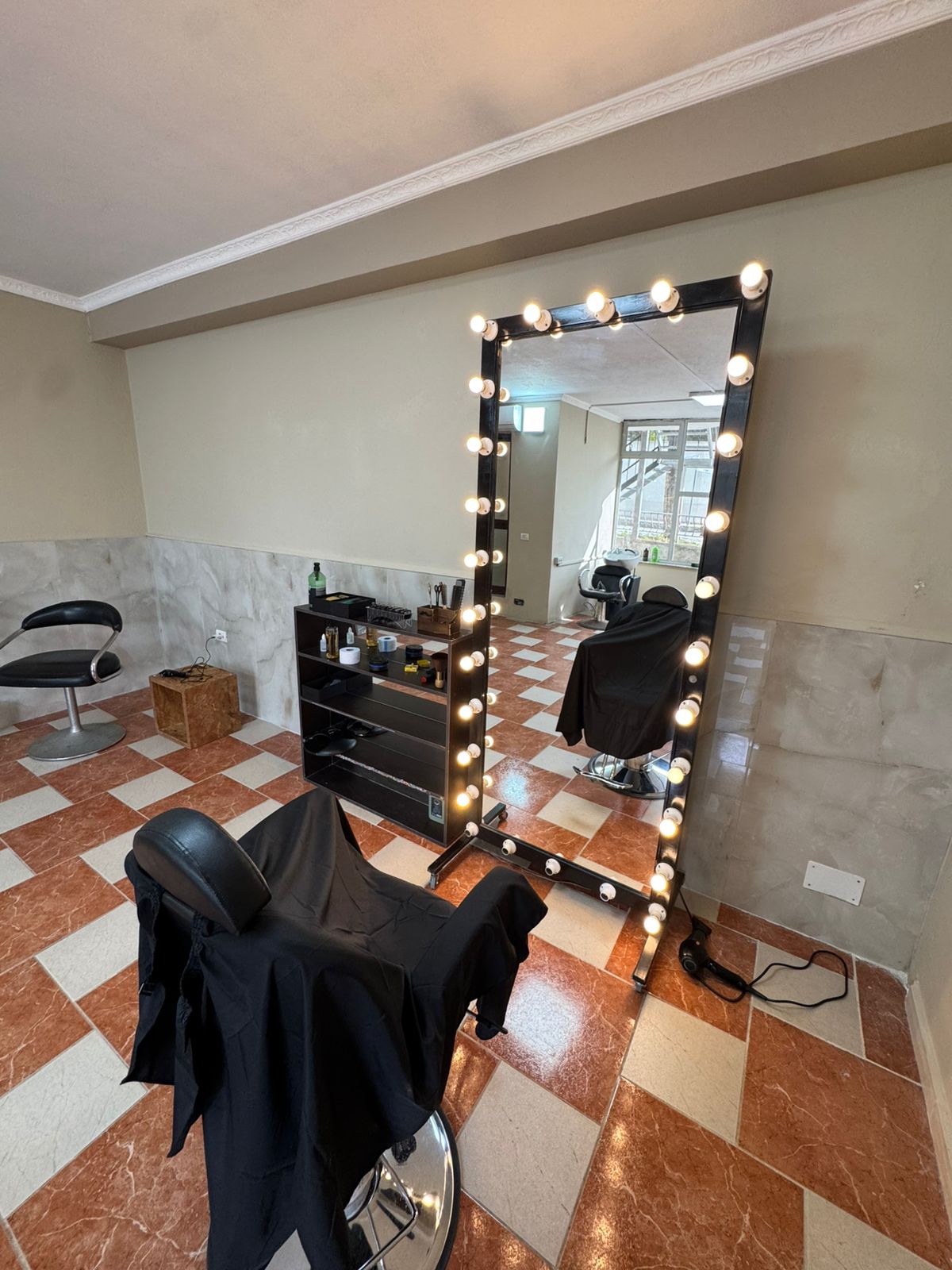 BARBER SHOP BLEDI