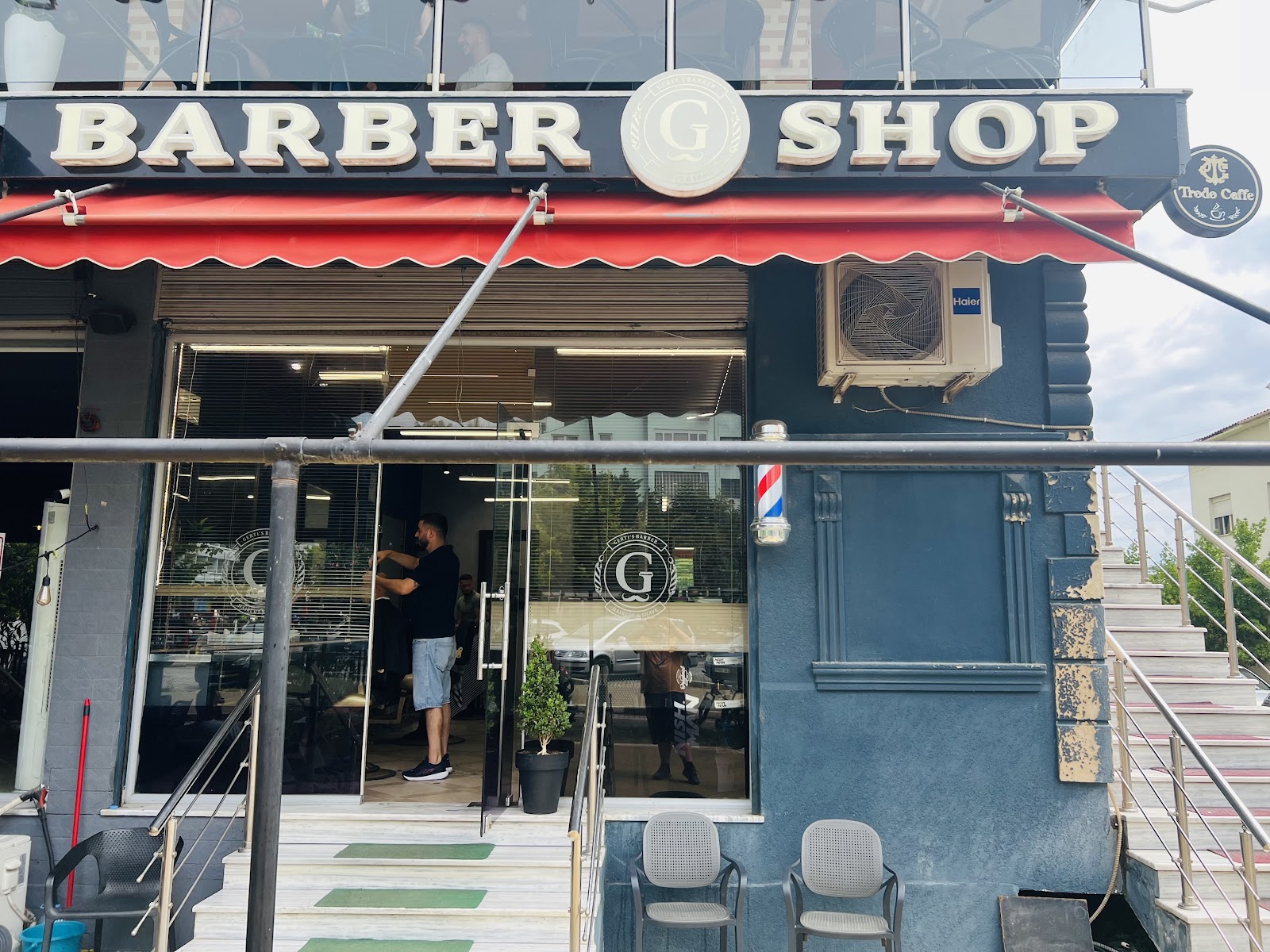 BARBER G shop