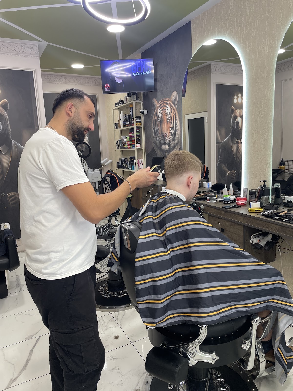 Barber Shop Meli