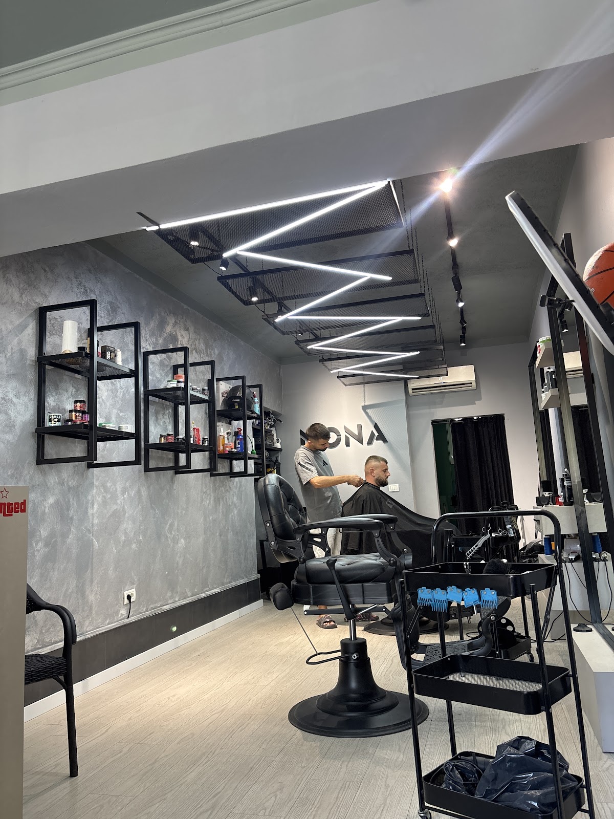 Nona Barber