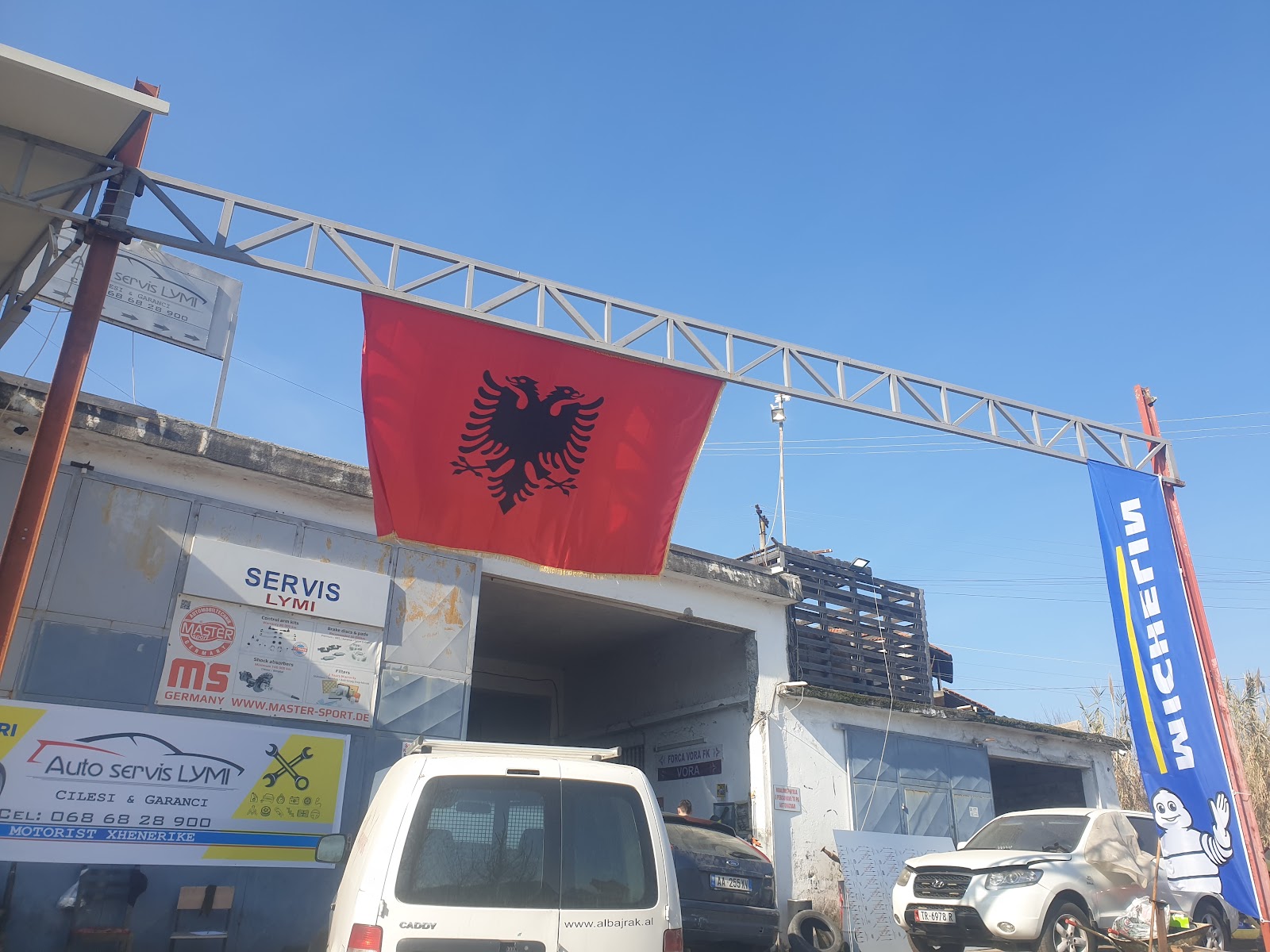 Auto Servis & Gomisteri 24 ore ne Vore