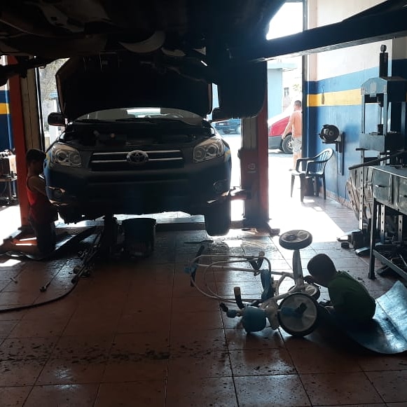 Servis varaku