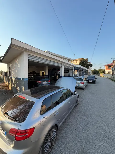 🚗🔑⚙️Service -Elektroauto Berisha