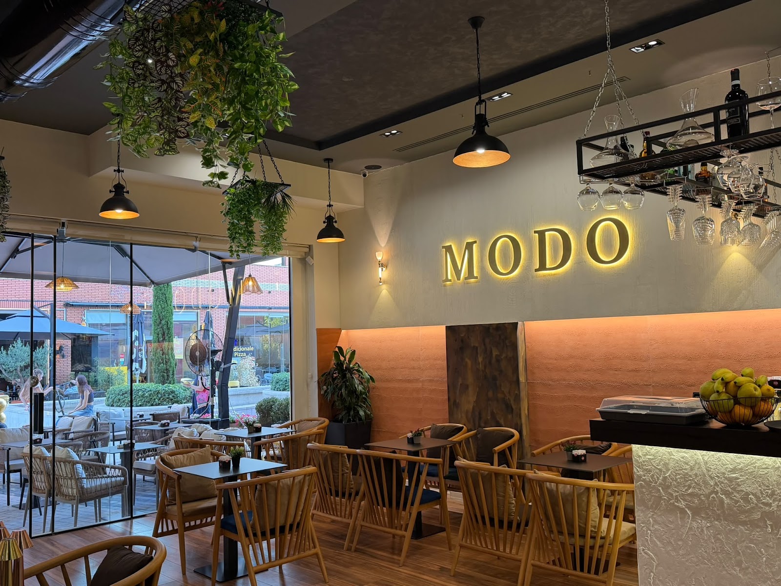 Modo Bar