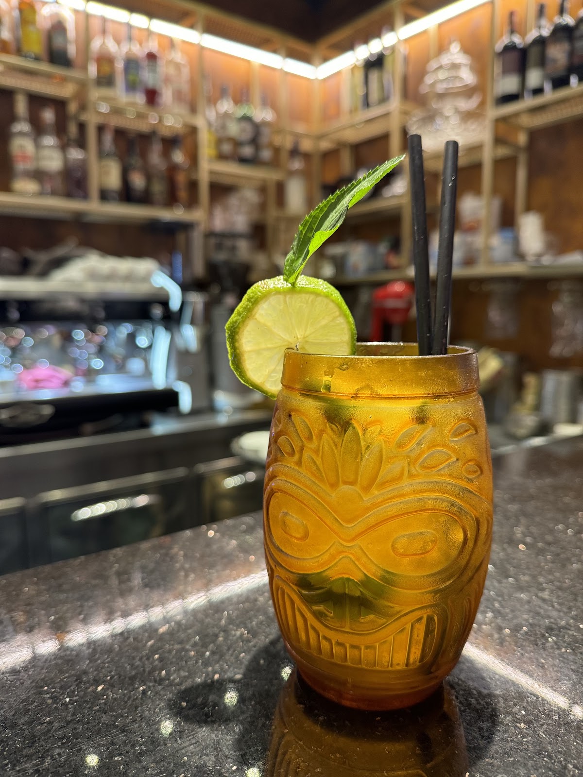 Dario's Bar