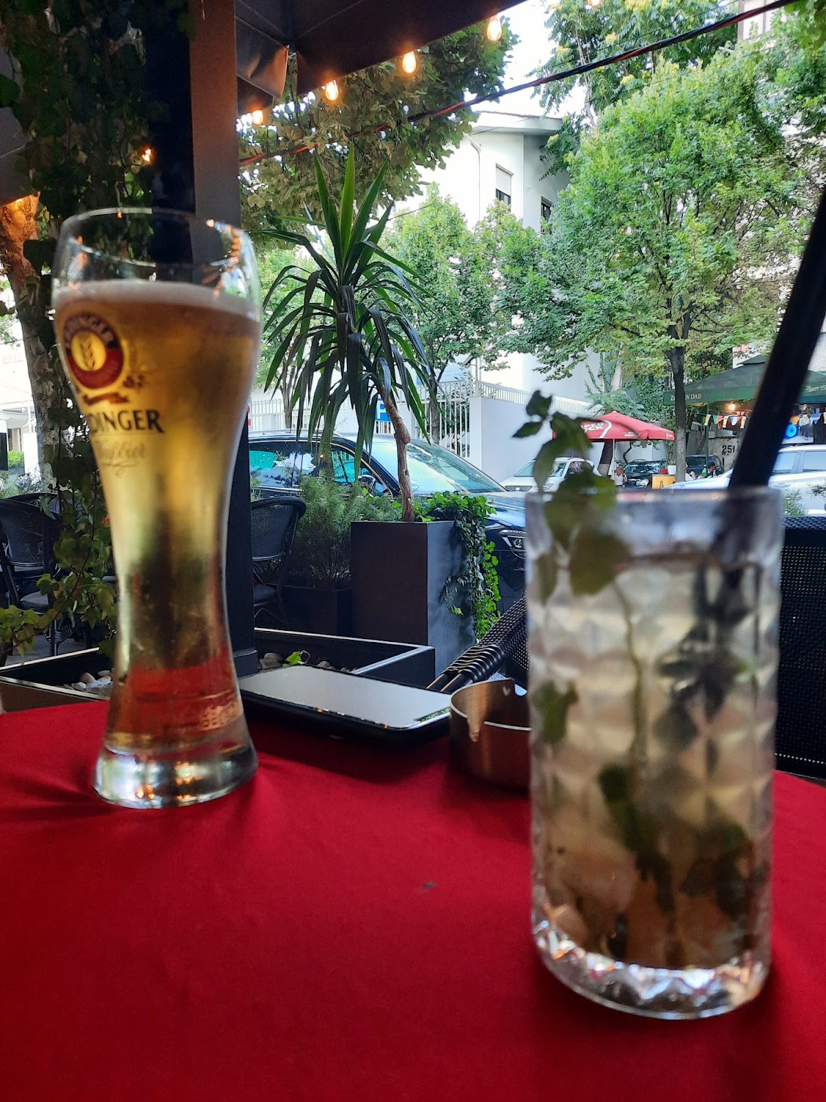Dario's Bar