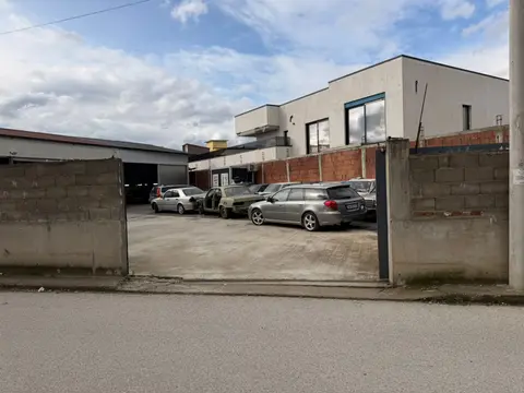Autoservis Ani - Lyerje Makinash