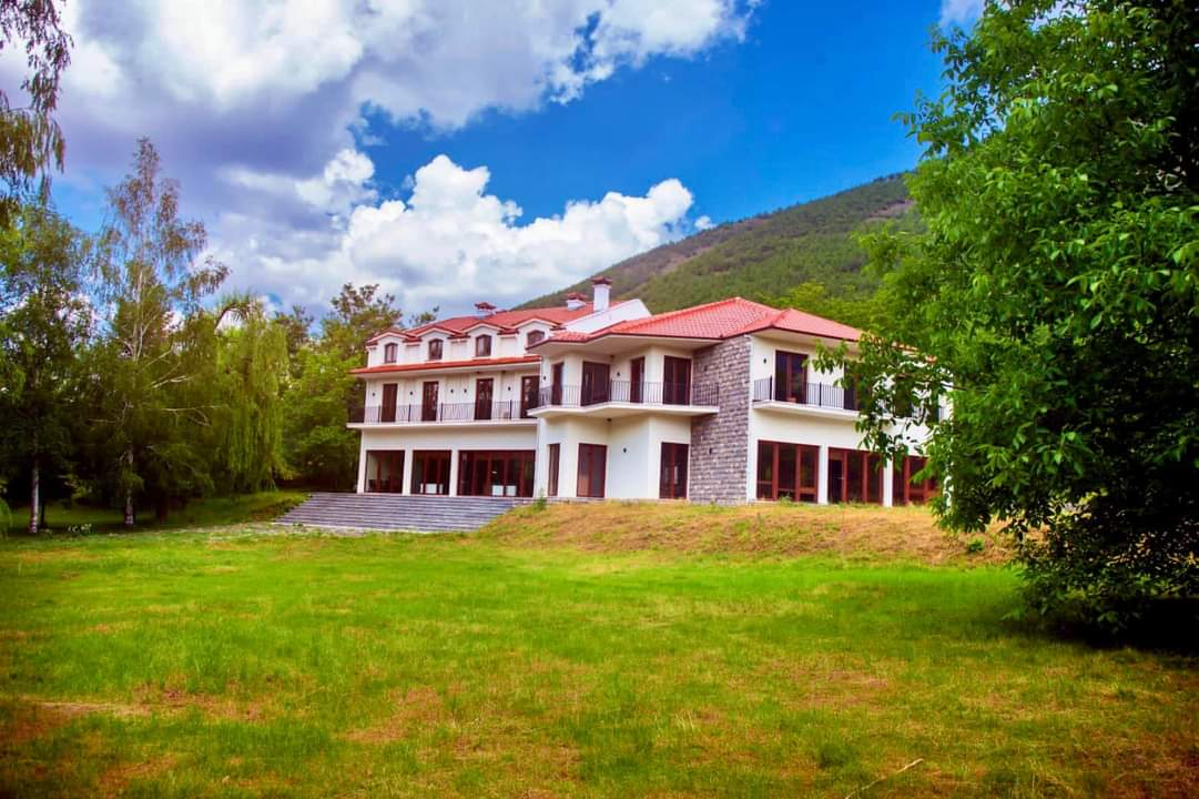 Agroturizem/Taverna Xhufka
