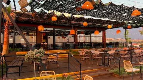 Garden View Lounge Bar