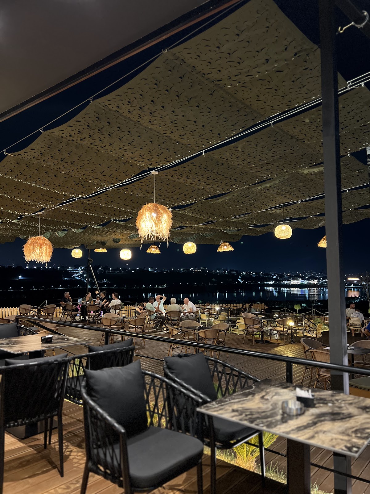 Garden View Lounge Bar