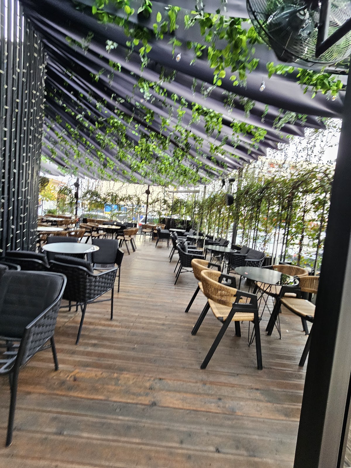 TRIDA Lounge bar
