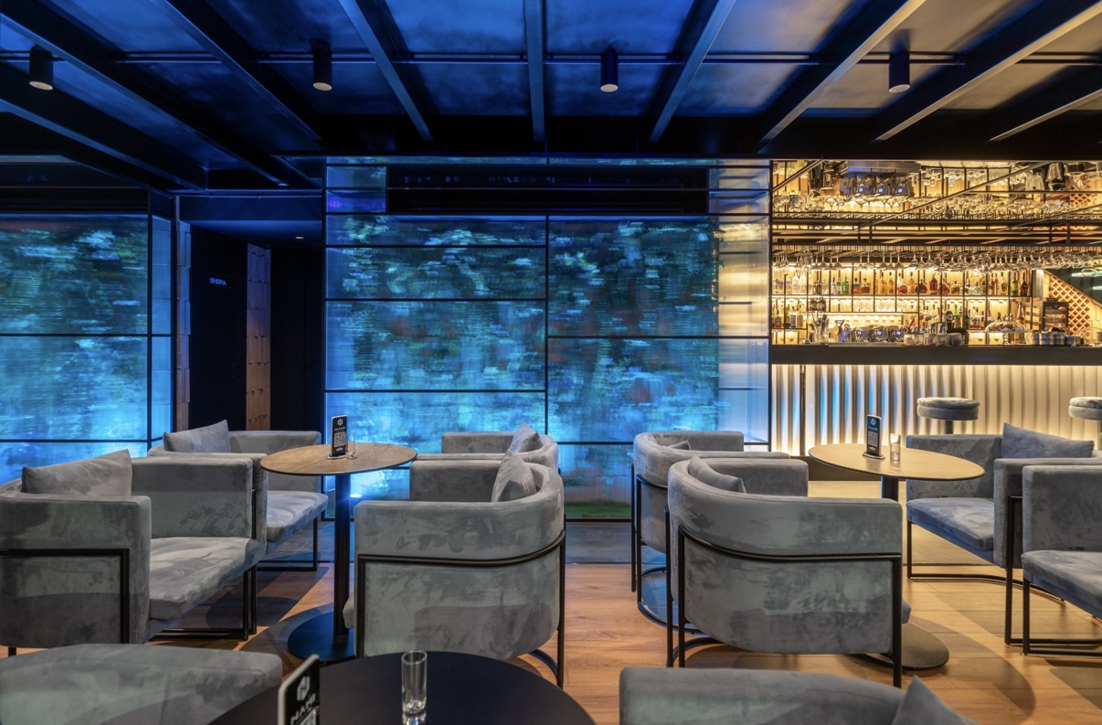 Nami Lounge & Bar