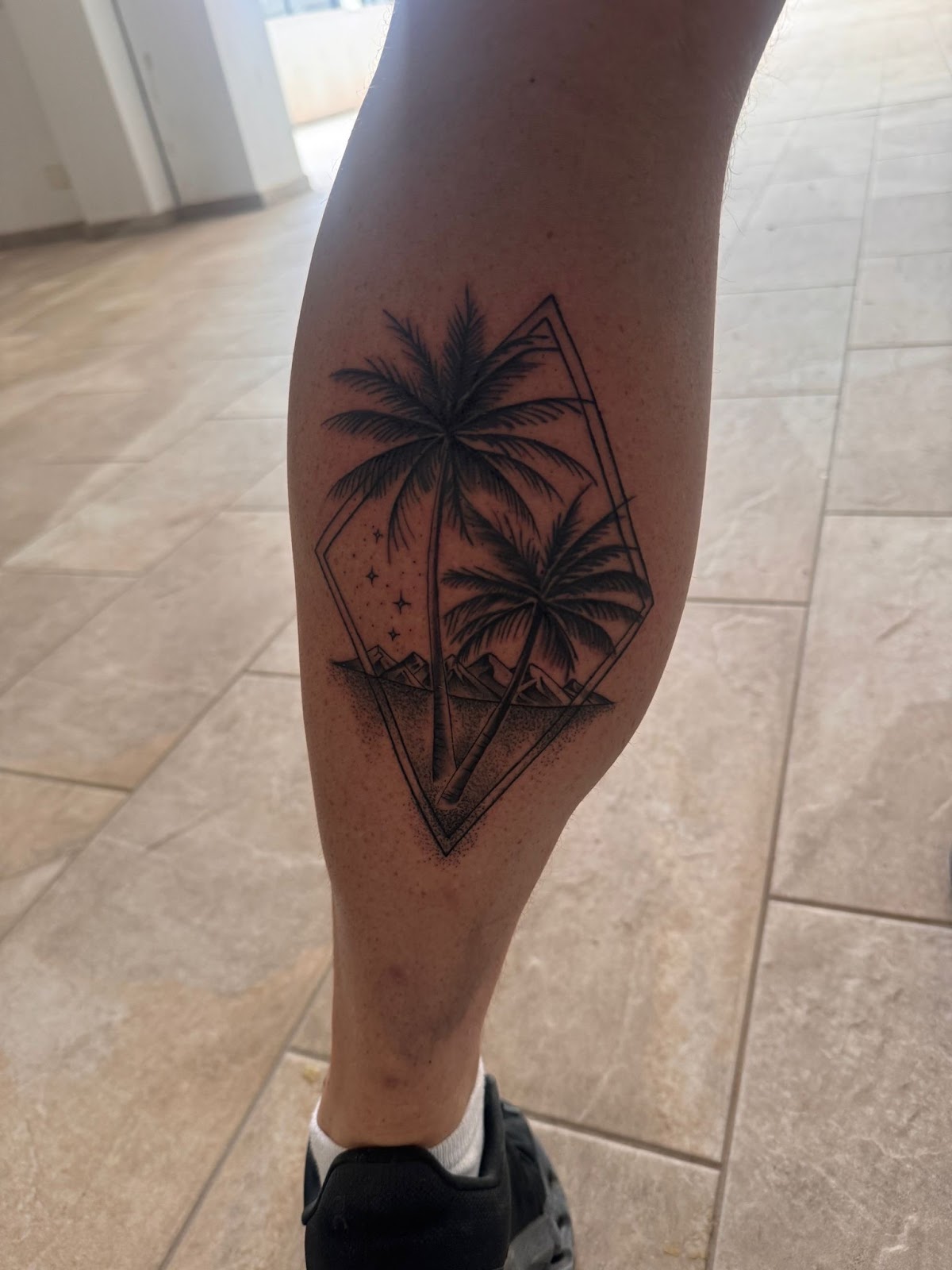 Inking Tattoo